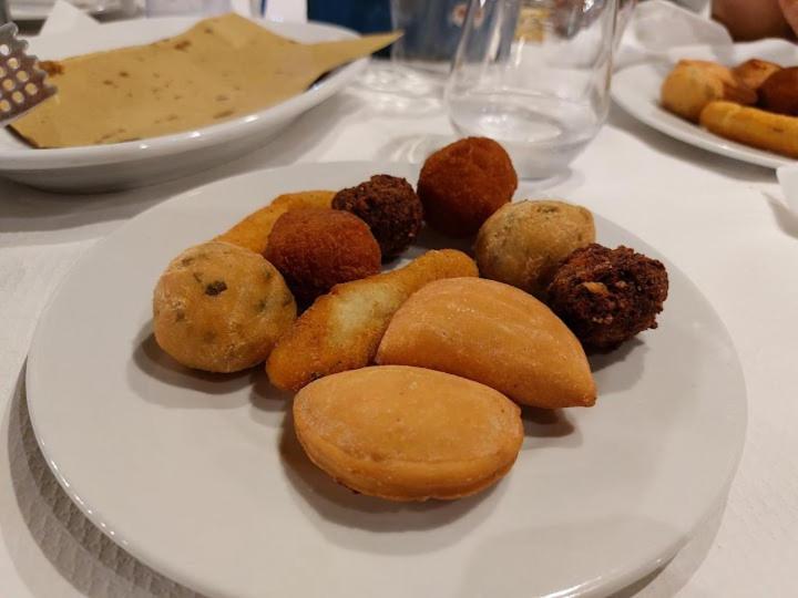 Terra D'Otranto Casa Turistica & Home Restaurant Копертино Екстериор снимка